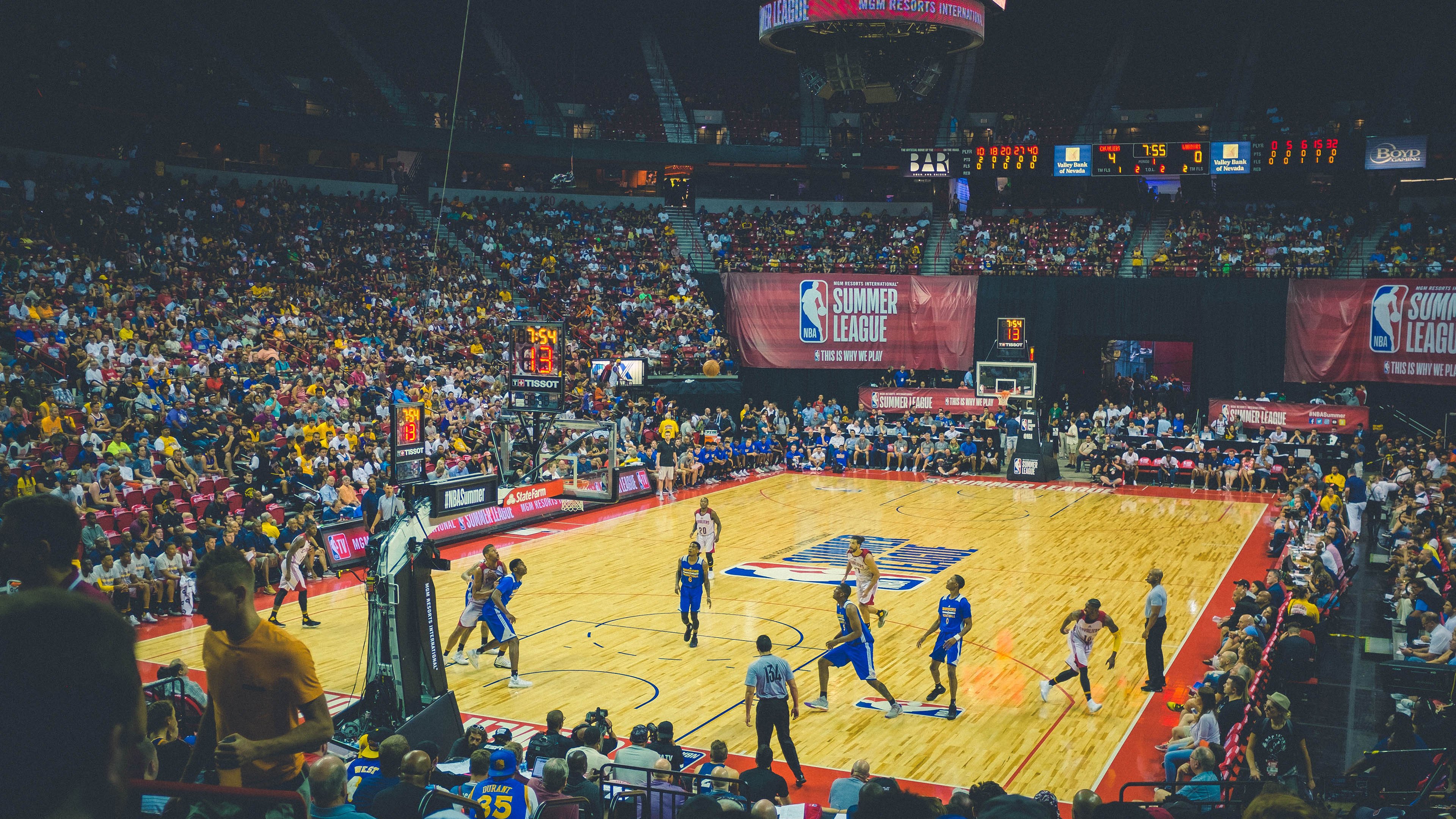 体育新闻中心发布全国体育类奖学金申报入口开放公告，体育奖学金多少钱